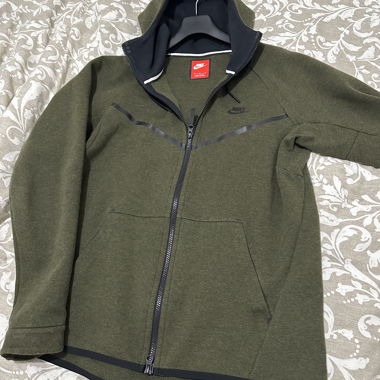 Nike tracksuit top