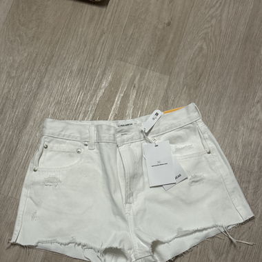 Kurze Hose weiß Mom Fit 
