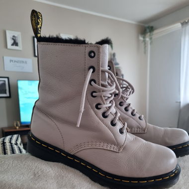 Dr. Martens gefüttert beige/rosa