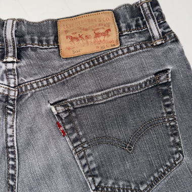 Graue Levi's-Jeans W30 L30
