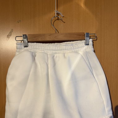 Short blanc