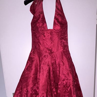 Elegantes Bordeauxrot Cocktail-/Abendkleid 