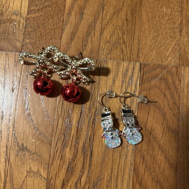2 Paar Weihnachts-Ohrringe
