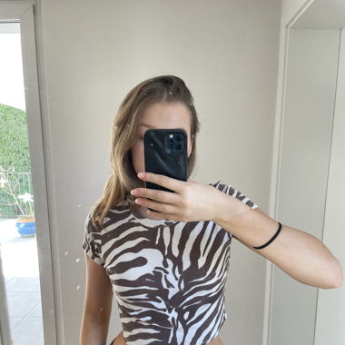 animal print t-shirt