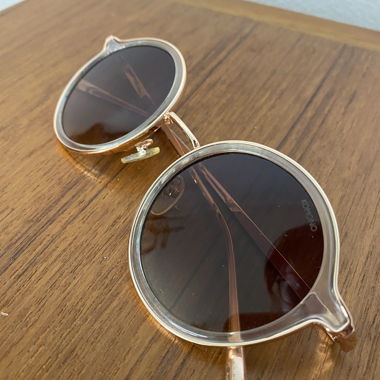 Lunettes de soleil rondes Komono, dorées