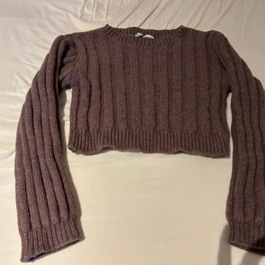 Maglione corto in maglia Zara