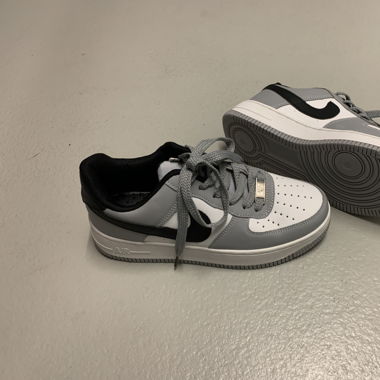 Turnschuhe/Sneakers Gr. 39