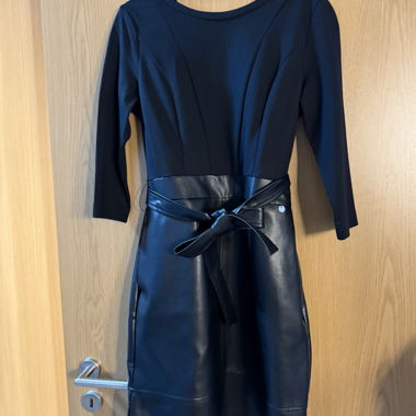 Robe Apart noir 42