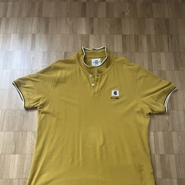Stylisches Senfgelbes Poloshirt Grösse XXL