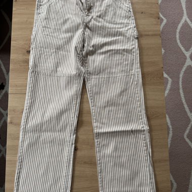 Pantalon droit rayé beige et blanc MANGO