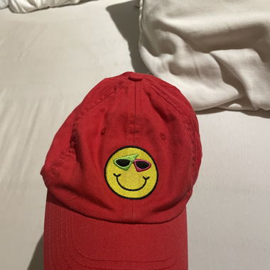 Smiley cap