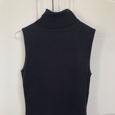 Ärmelloser Rollkragenpullover