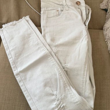 White Ripped Jeans