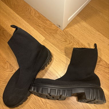 Sockstiefel schwarz