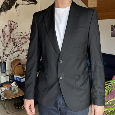 Schwarzer Blazer