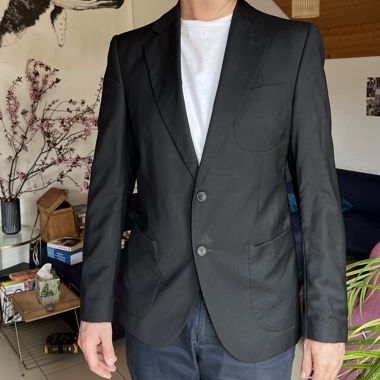 Schwarzer Blazer