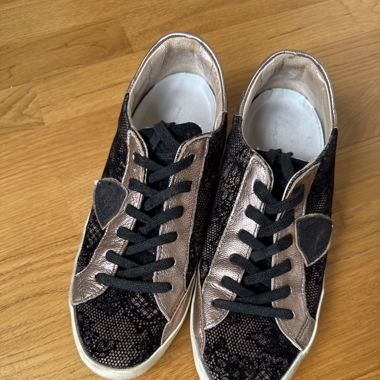Originale Philippe Model Schuhe
