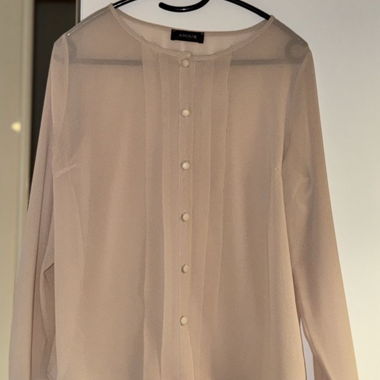 Beige Chiffon Bluse mit Knopfleiste