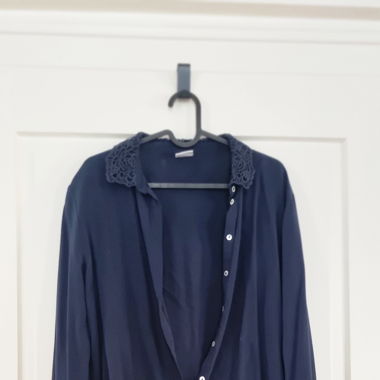 Bluse mit schönem Kragen