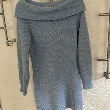 Strickkleid schulterfrei