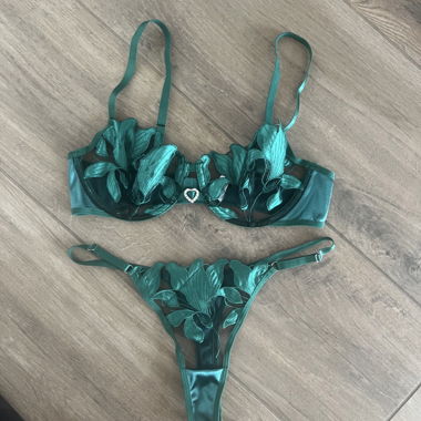 Unworn Lingerie Set, Size S
