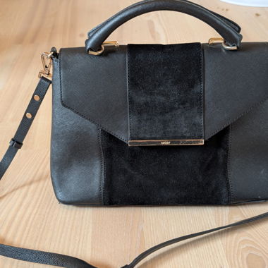 Borsa a mano nera DKNY con tracolla
