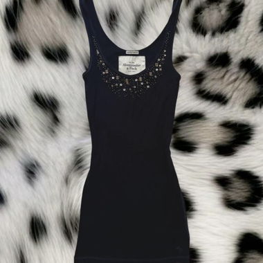 Top A&F navy/nero con paillettes