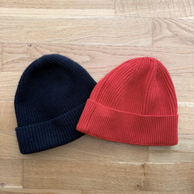 Lot of 2 beanies
