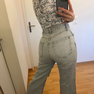 Ripped Jeans