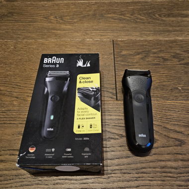 Rasoio Braun Series 3