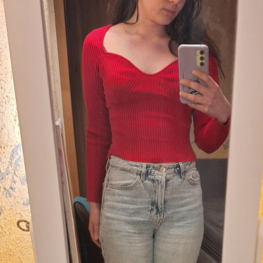 Haut rouge