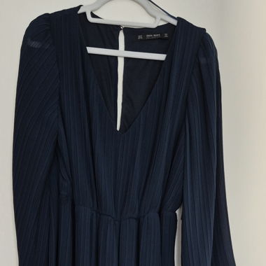 Tuta plissettata Zara Basic blu navy, nuova