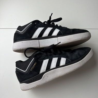 Adidas Tyshawn Sneakers