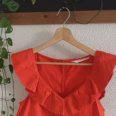 Top rouge orangé