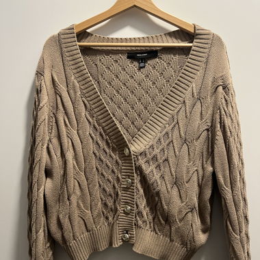 Cardigan 