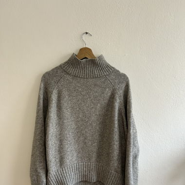 Oversized sweater