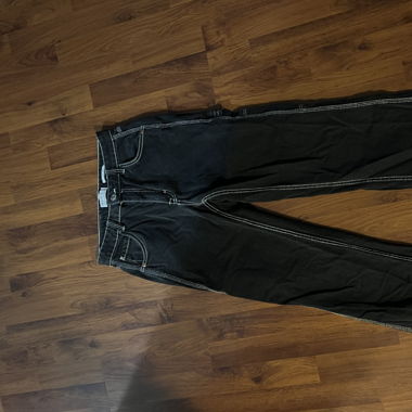 Bershka Straightleg Gr.36