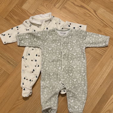 Set mit 2 Baby-Pyjamas, 3M