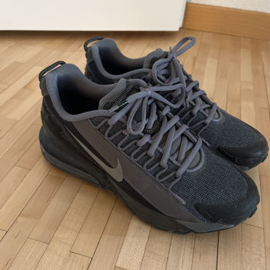 Nike Sneakers black/grey