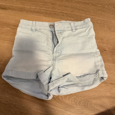 Pantaloncini in jeans
