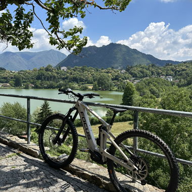Focus Sam² 6.8 e-MTB Full 2023 come nuova