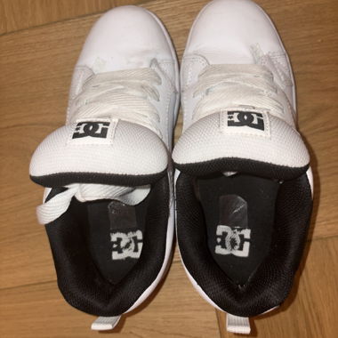 DC Kinder Sneakers weiss schwarz