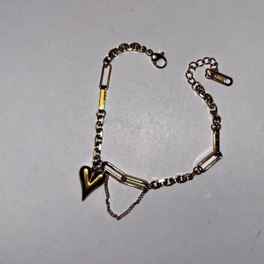 Gold Heart Bracelet