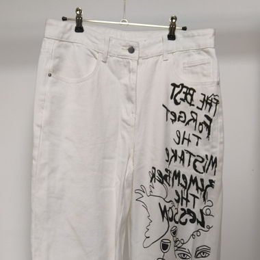 Jeans blanc à motif 