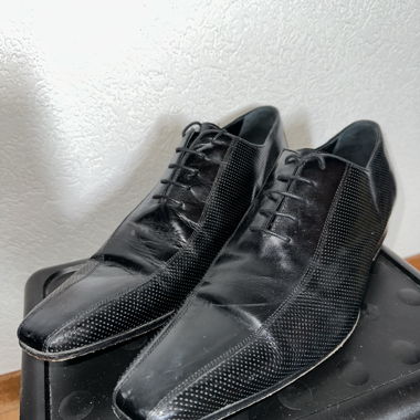 Scarpe nere, taglia 45
