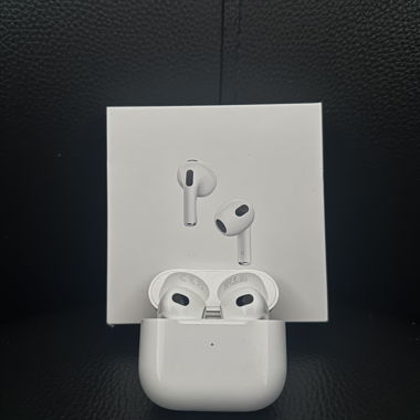 Apple AirPods 3