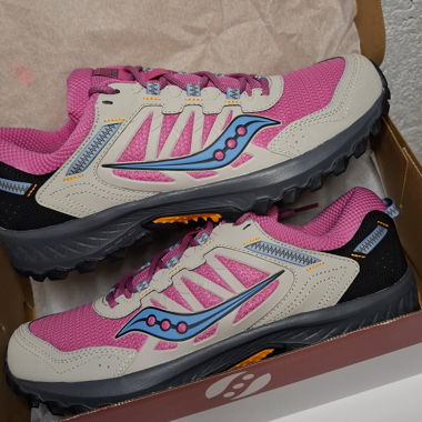 Saucony Grid Peak Fuchsia Dove