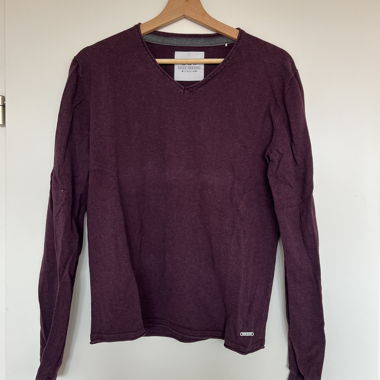 Pull bordeaux de edc