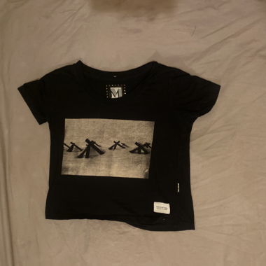 T-shirt grafica NNIM Clothing