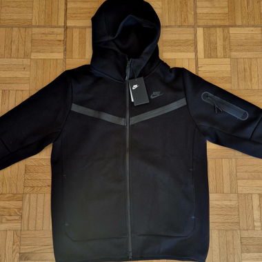 Nike Kapuzenjacke Herren schwarz Grösse L